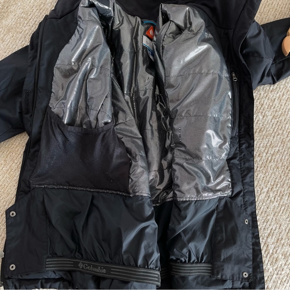 Columbia Omni-Tech Waterproof Ski Jacket Large - Picture 4 of 8